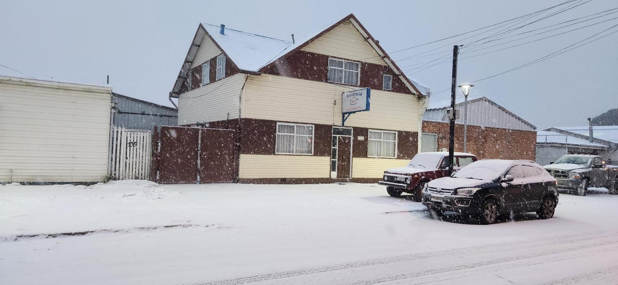Residencial Tres Hermanos Punta Arenas Exteriér fotografie